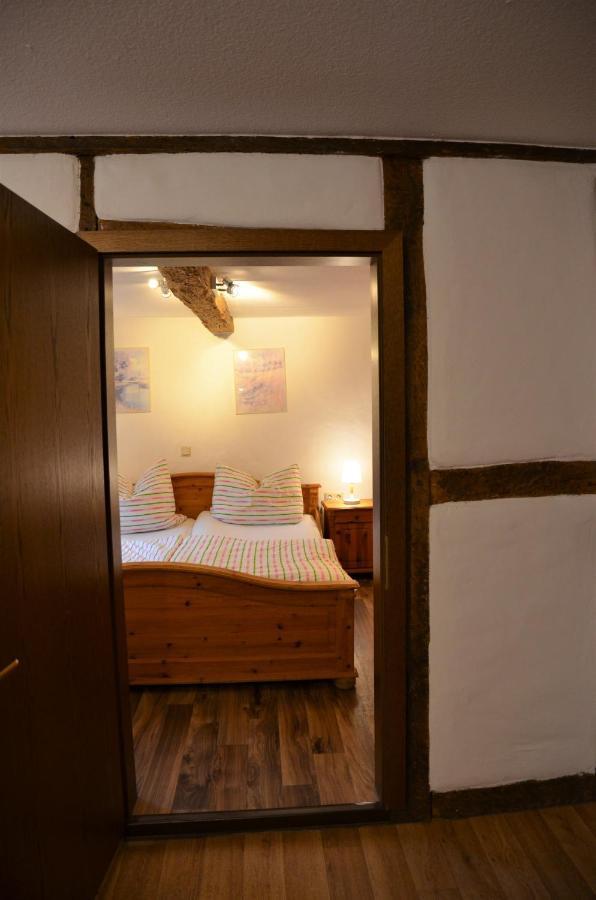 Altes Winzerhaus - Ferienhaus Burgen  Kültér fotó